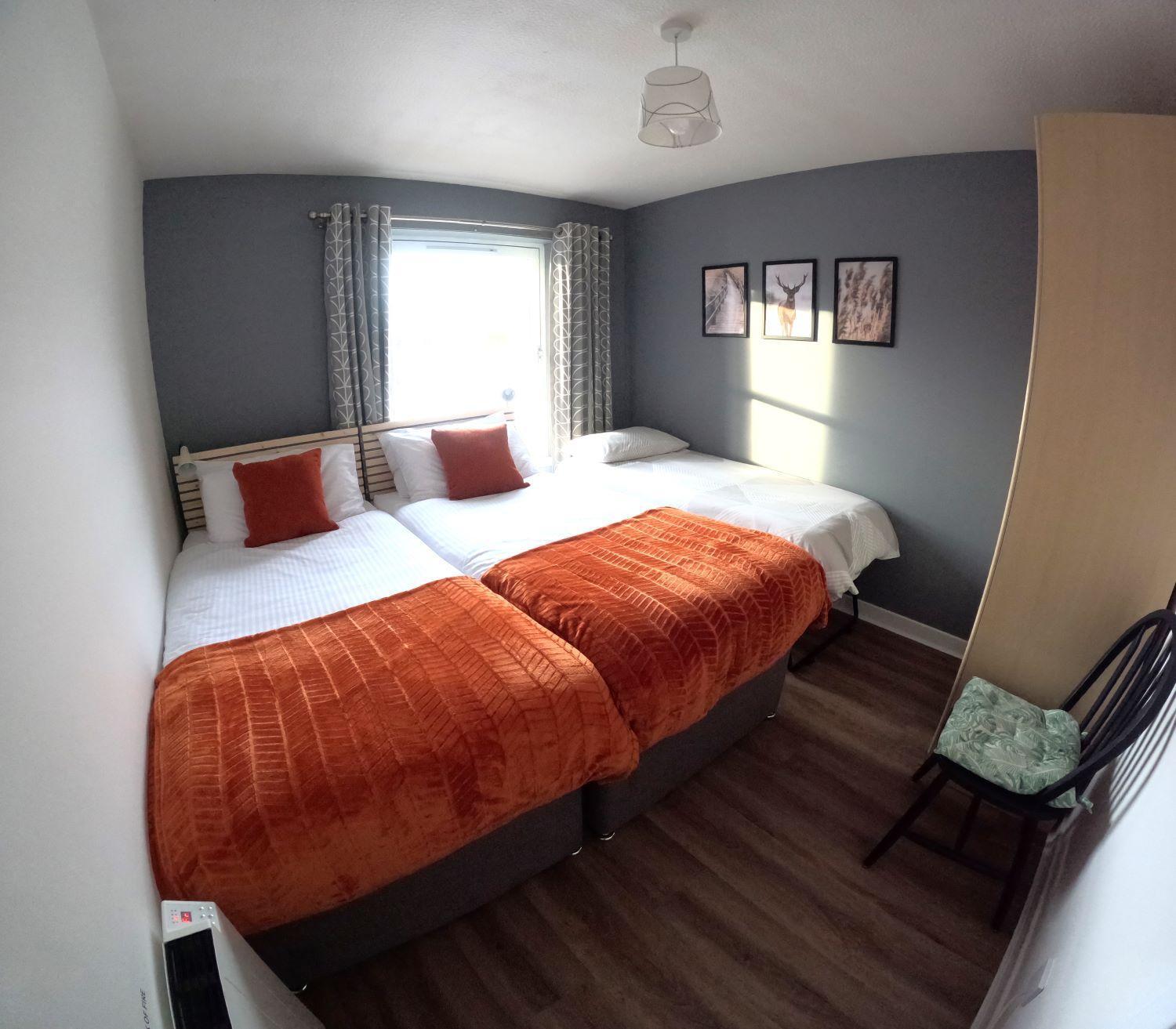 Orange Squirrel Lodge Авімор Екстер'єр фото